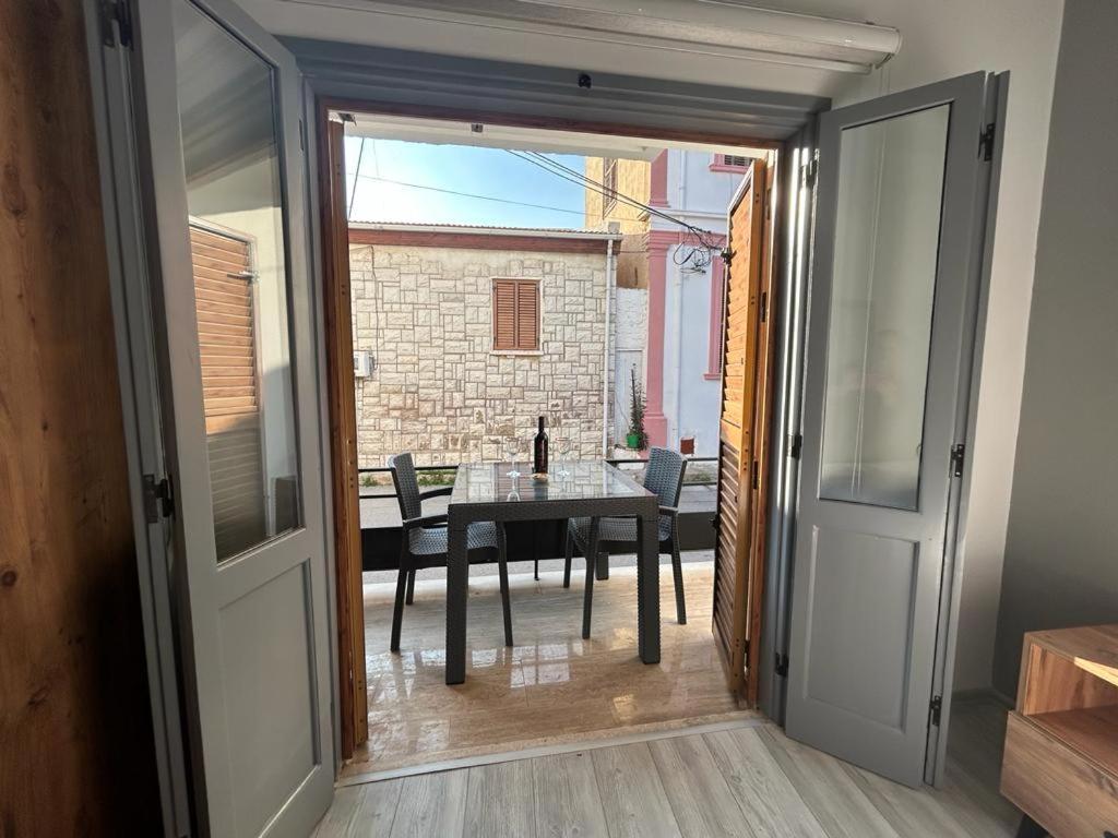 פמגוסטה Royal Goddess Guest House, Walled City מראה חיצוני תמונה