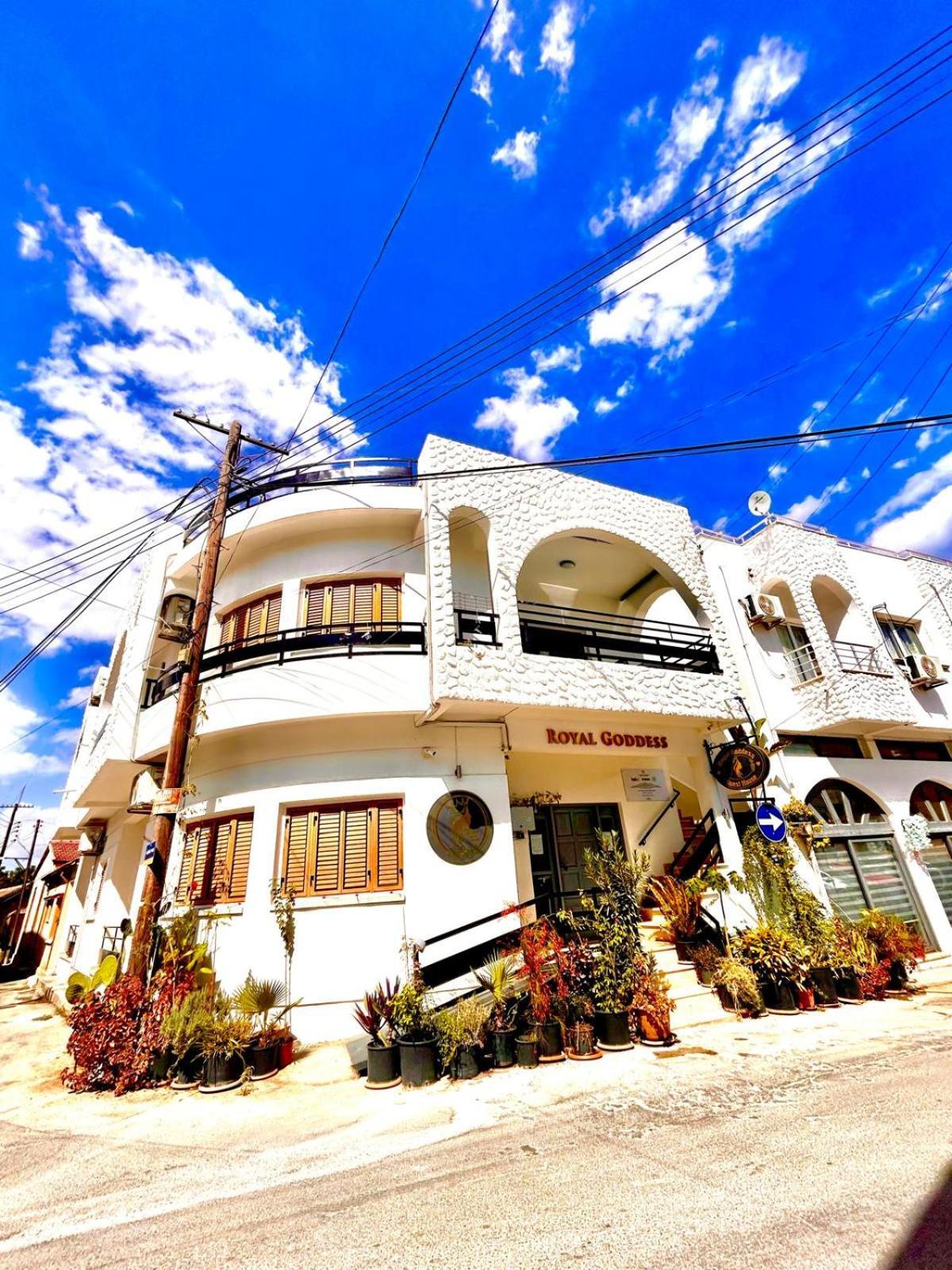 פמגוסטה Royal Goddess Guest House, Walled City מראה חיצוני תמונה