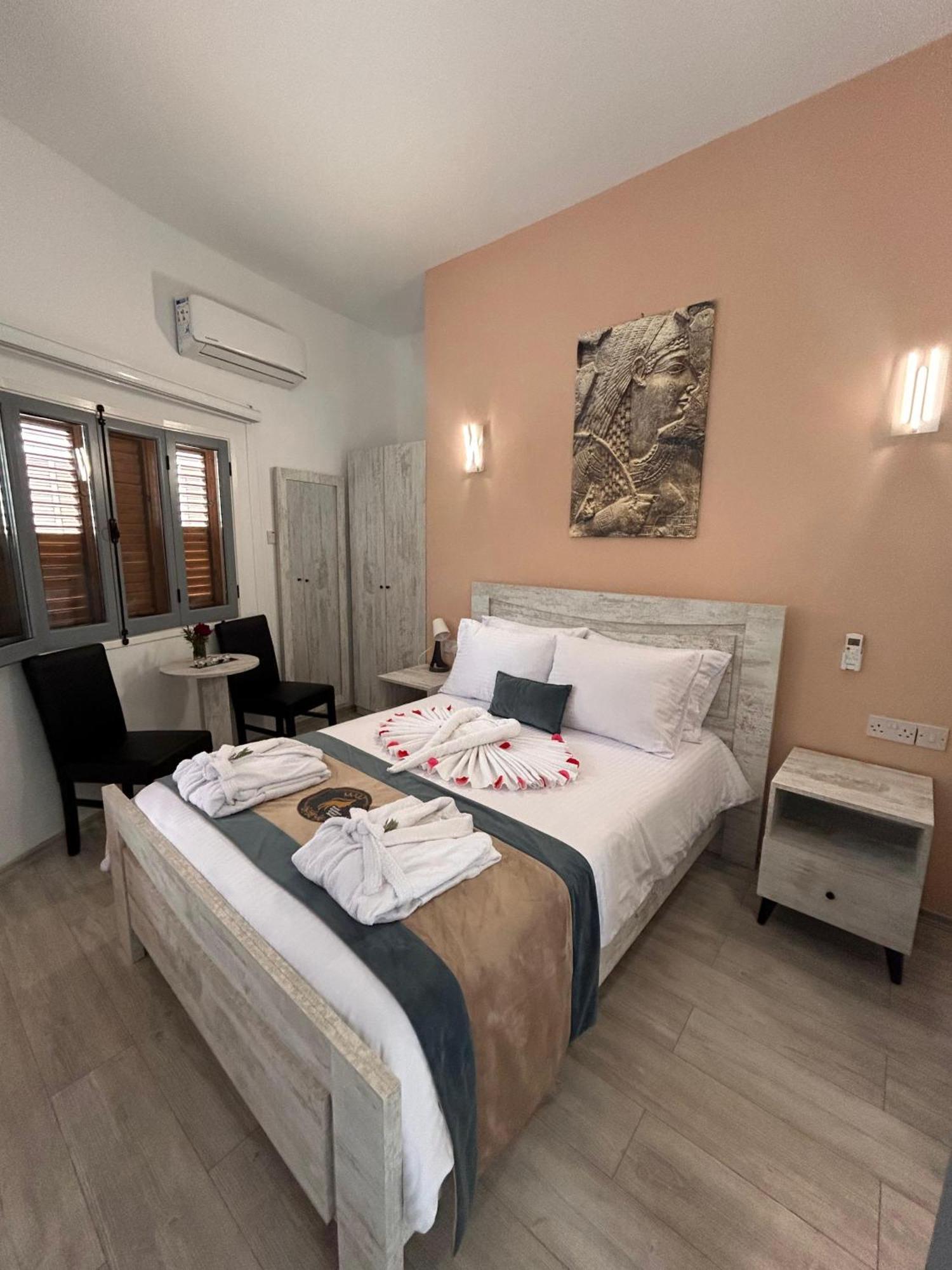 פמגוסטה Royal Goddess Guest House, Walled City מראה חיצוני תמונה