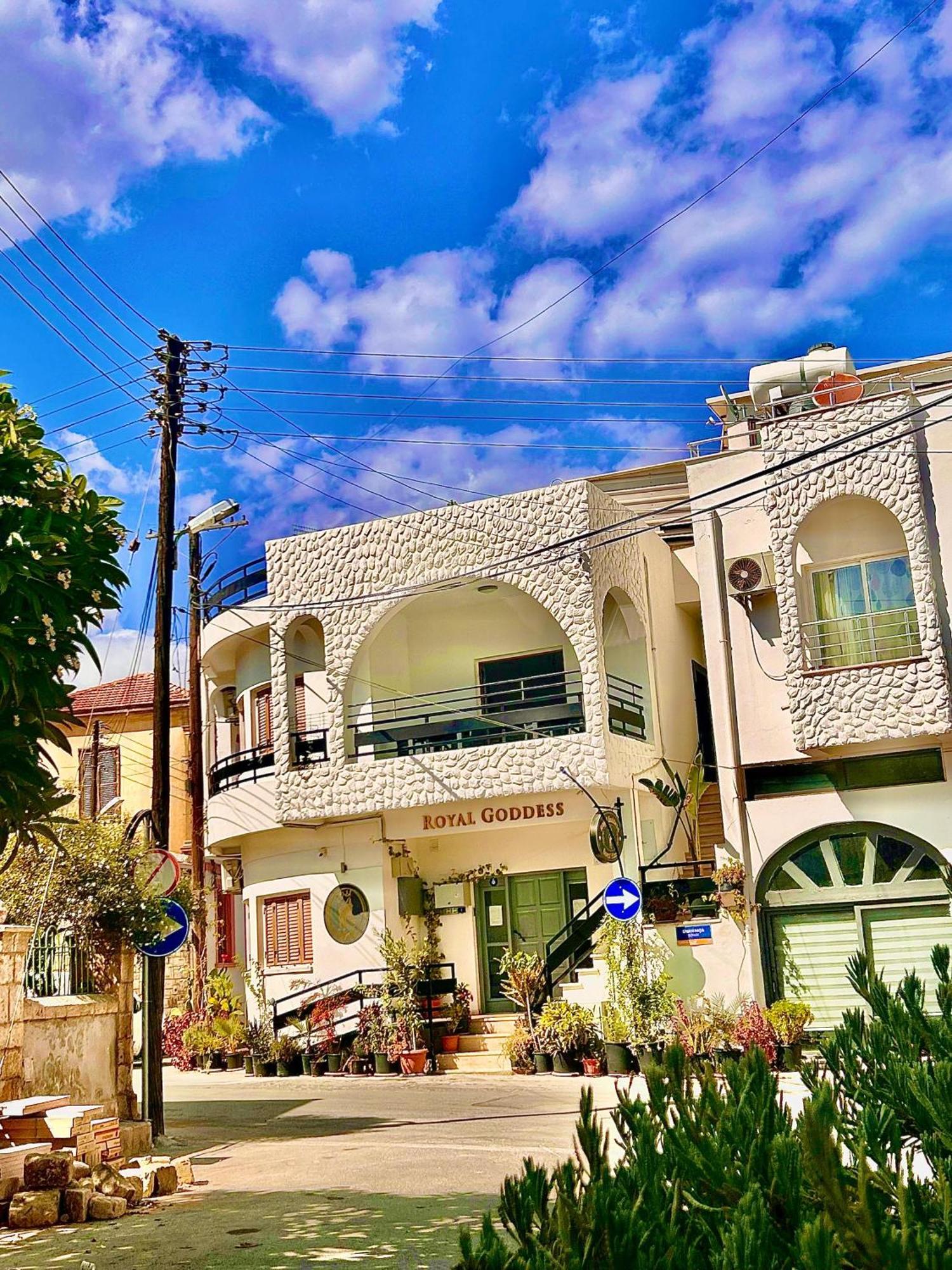 פמגוסטה Royal Goddess Guest House, Walled City מראה חיצוני תמונה